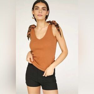 Maeve Shoulder Tie Seamless Tank